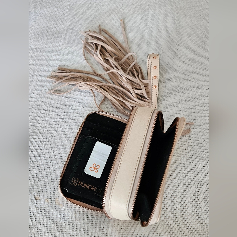 Elegant Cream Leather Wristlet Tassel Bag - Picture 5 of 7